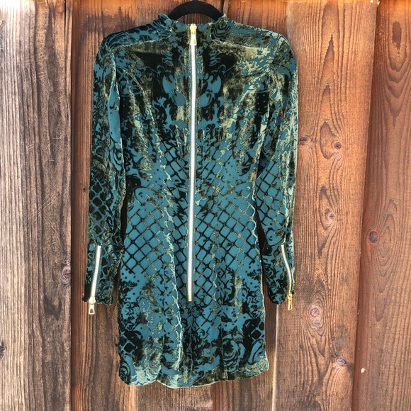 Balmain x HM Green Velvet Dress - Picture 5 of 8